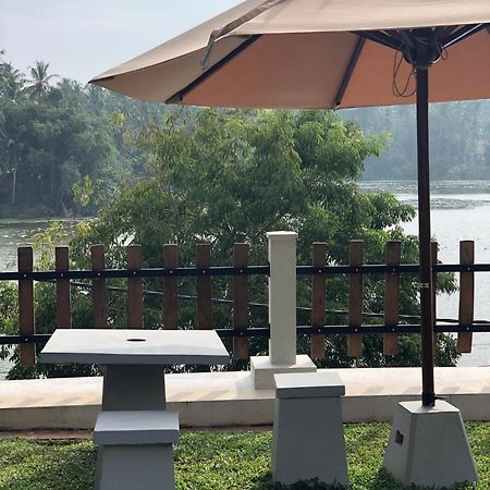 Lotus Villa Holiday Resort Matara Buitenkant foto